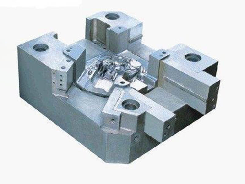 沿滩模具制造-03