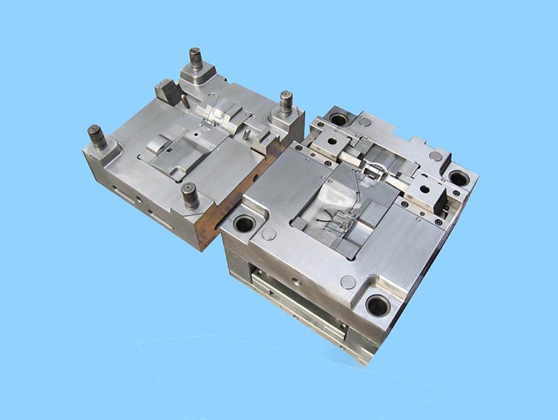 沿滩精密塑料模-03